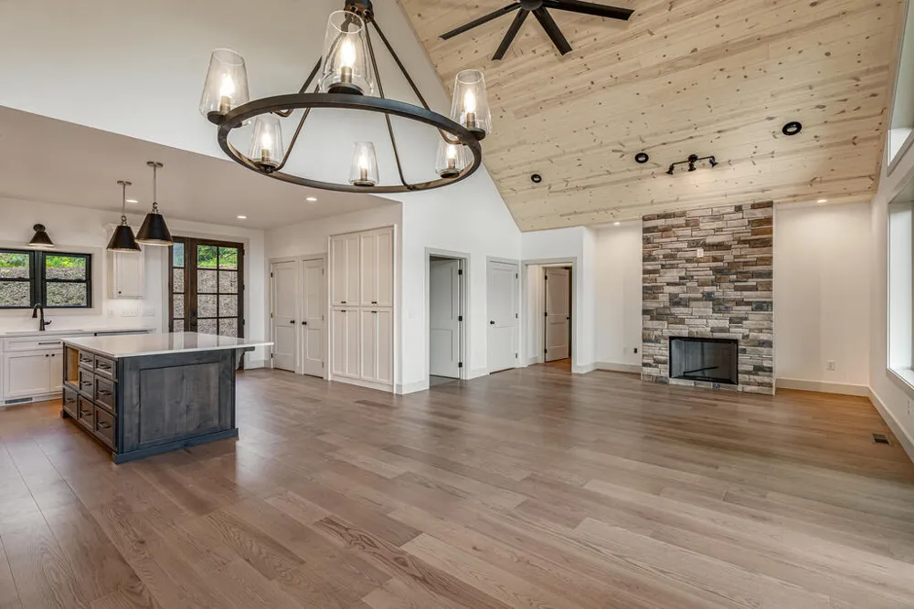 22 Hudson Springs Lane Murphy, NC 28906