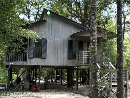 85 Lazy Wolf Cove