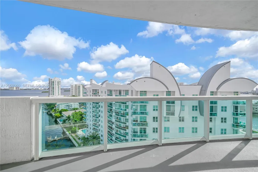 7900 Harbor Island Dr #1408 North Bay Village, FL 33141
