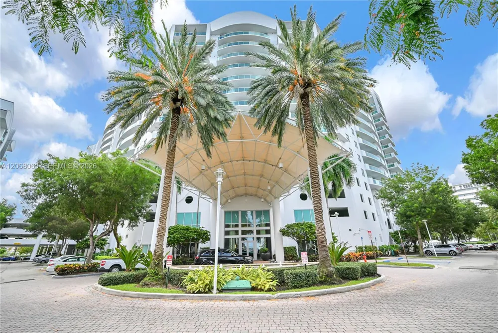 7900 Harbor Island Dr #1408 North Bay Village, FL 33141