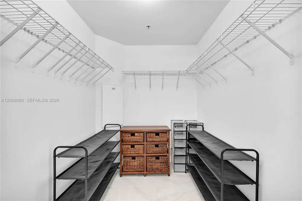 7900 Harbor Island Dr #1408 North Bay Village, FL 33141