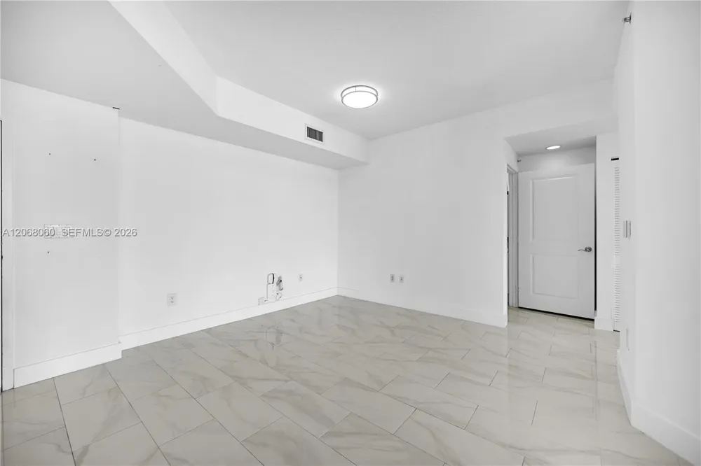 7900 Harbor Island Dr #1408 North Bay Village, FL 33141