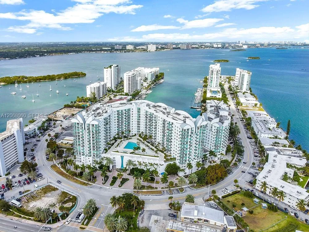 7900 Harbor Island Dr #1408 North Bay Village, FL 33141
