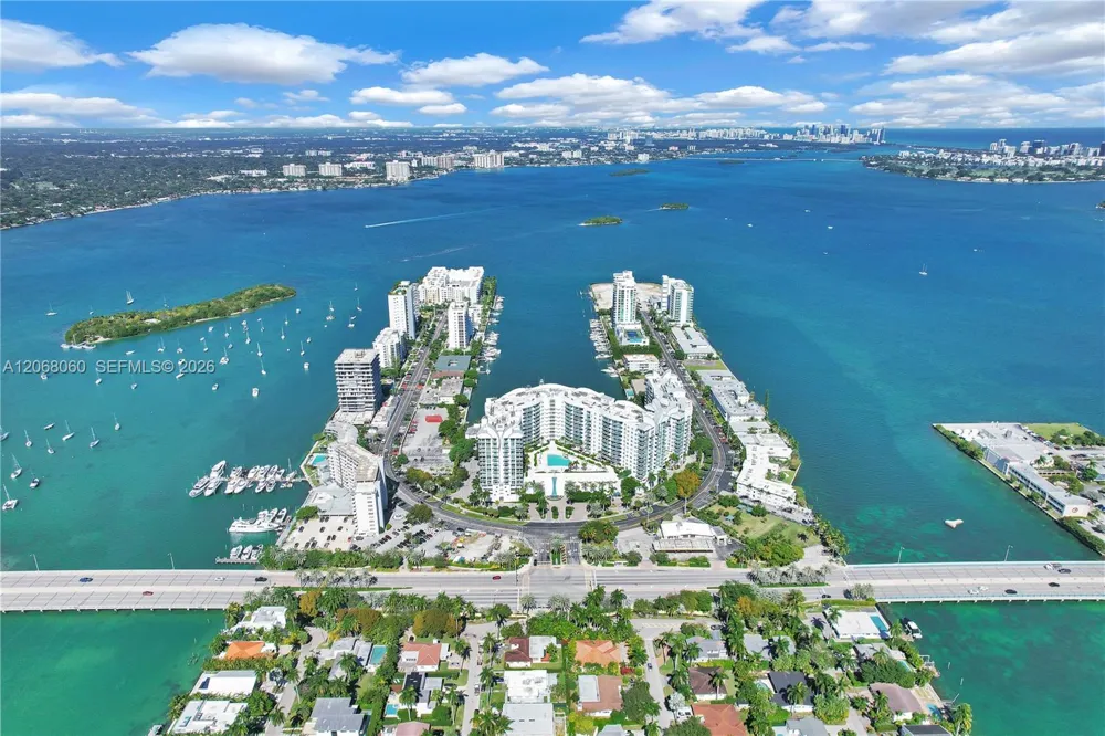 7900 Harbor Island Dr #1408 North Bay Village, FL 33141
