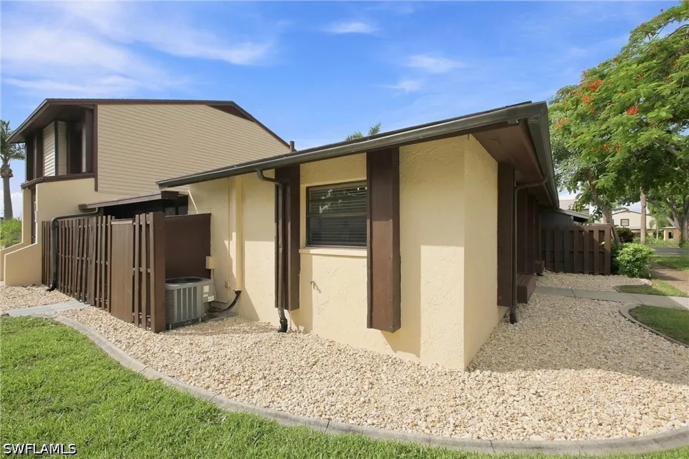 SE 12th Court #17 Cape Coral, FL 33990