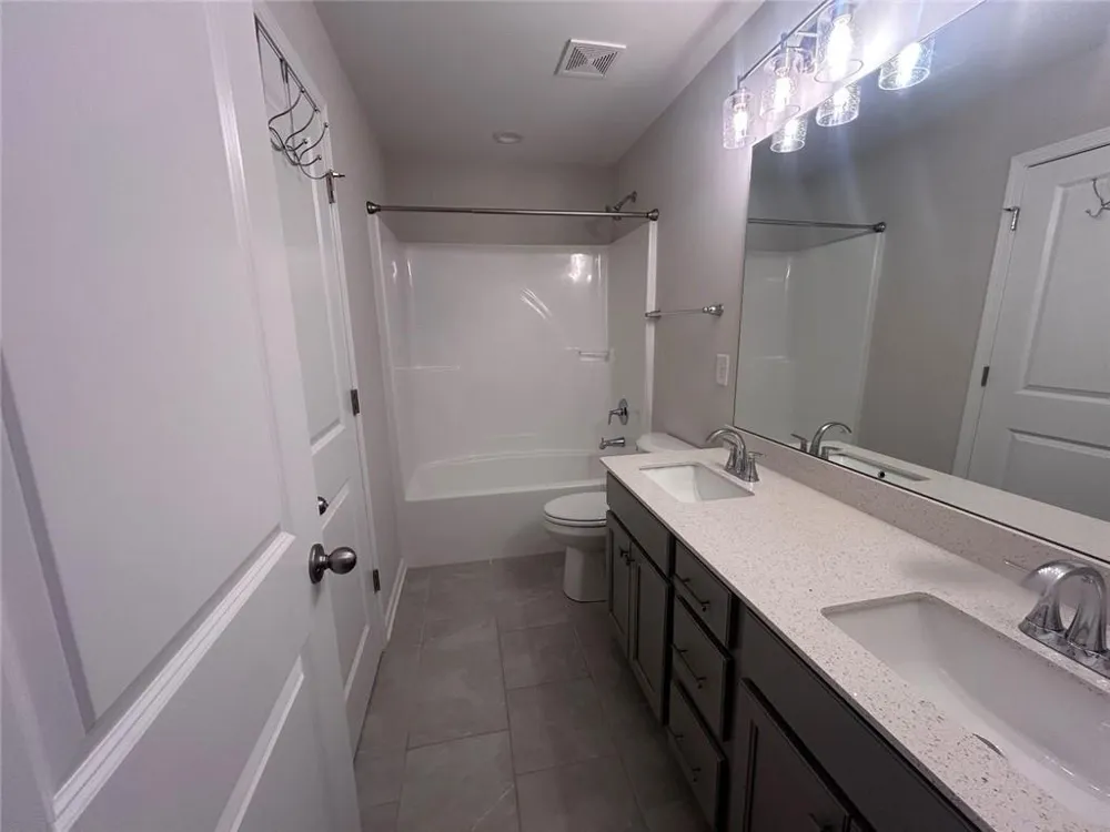 310 E River Cane Run Run Perry, GA 31069