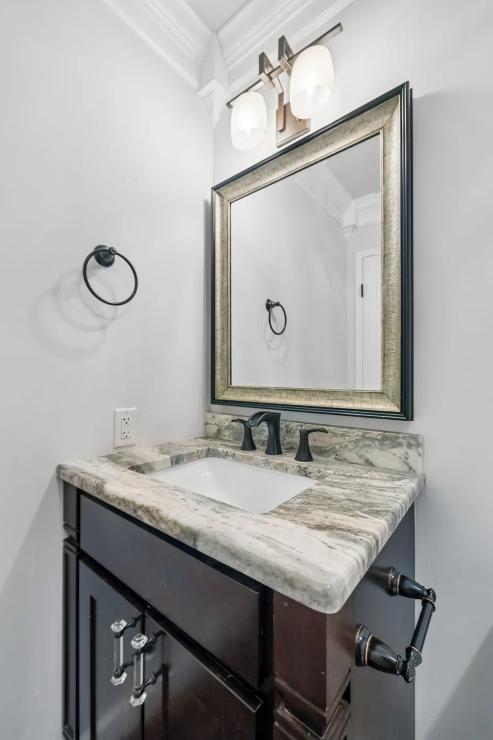200 Sanders Ferry Rd #2205 Hendersonville, TN 37075