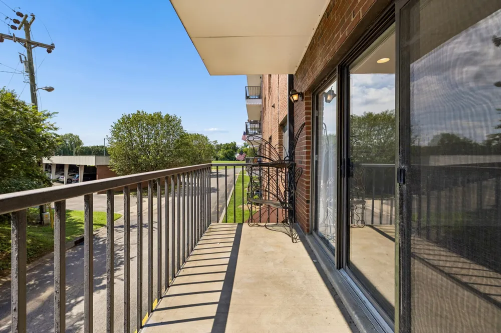 200 Sanders Ferry Rd #2205 Hendersonville, TN 37075