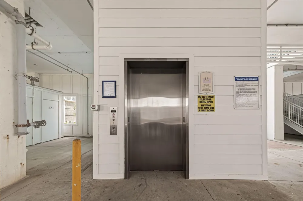 4211 Pointe West Drive #203 Galveston, TX 77554