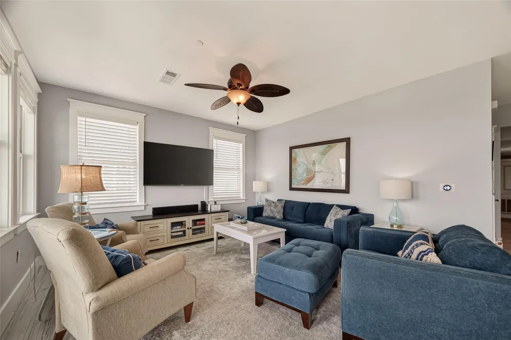 4211 Pointe West Drive #203 Galveston, TX 77554