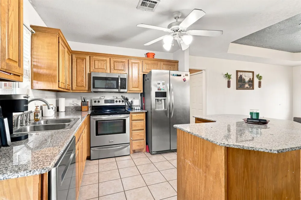 183 Summit Circle Durant, OK 74701