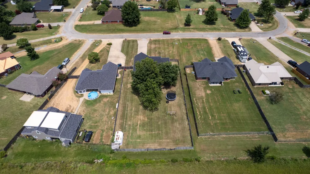 183 Summit Circle Durant, OK 74701