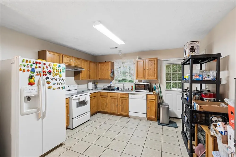 60 Victoria Boulevard Oxford, GA 30054