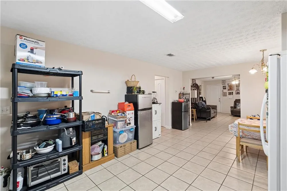 60 Victoria Boulevard Oxford, GA 30054