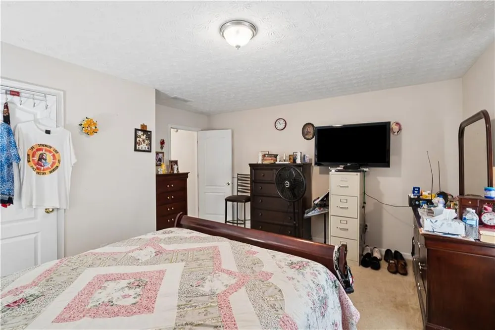 60 Victoria Boulevard Oxford, GA 30054