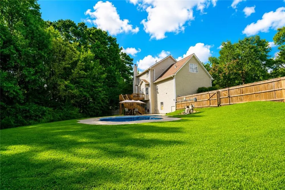 205 Leecroft Court Sugar Hill, GA 30518