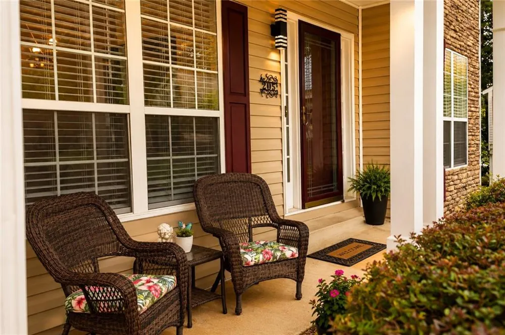 205 Leecroft Court Sugar Hill, GA 30518