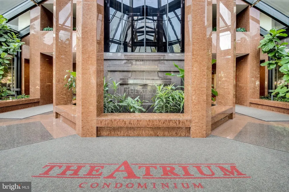 1530 KEY BOULEVARD #219 Arlington, VA 22209