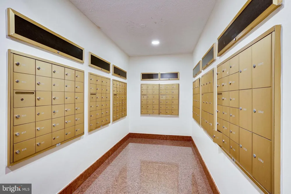 1530 KEY BOULEVARD #219 Arlington, VA 22209