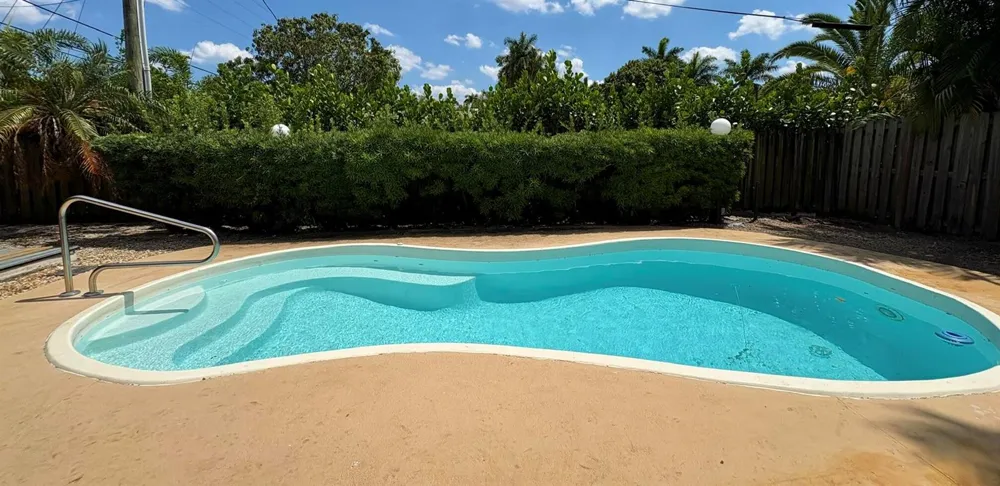 1200 SW 21ST STREET Fort Lauderdale, FL 33315