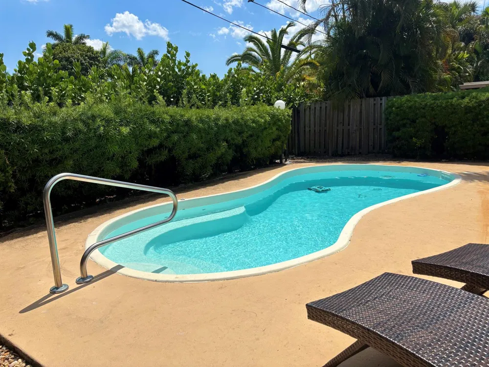 1200 SW 21ST STREET Fort Lauderdale, FL 33315