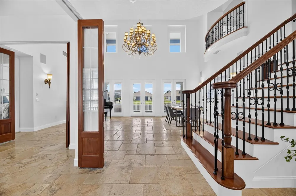 715 ISLEBAY DRIVE Apollo Beach, FL 33572
