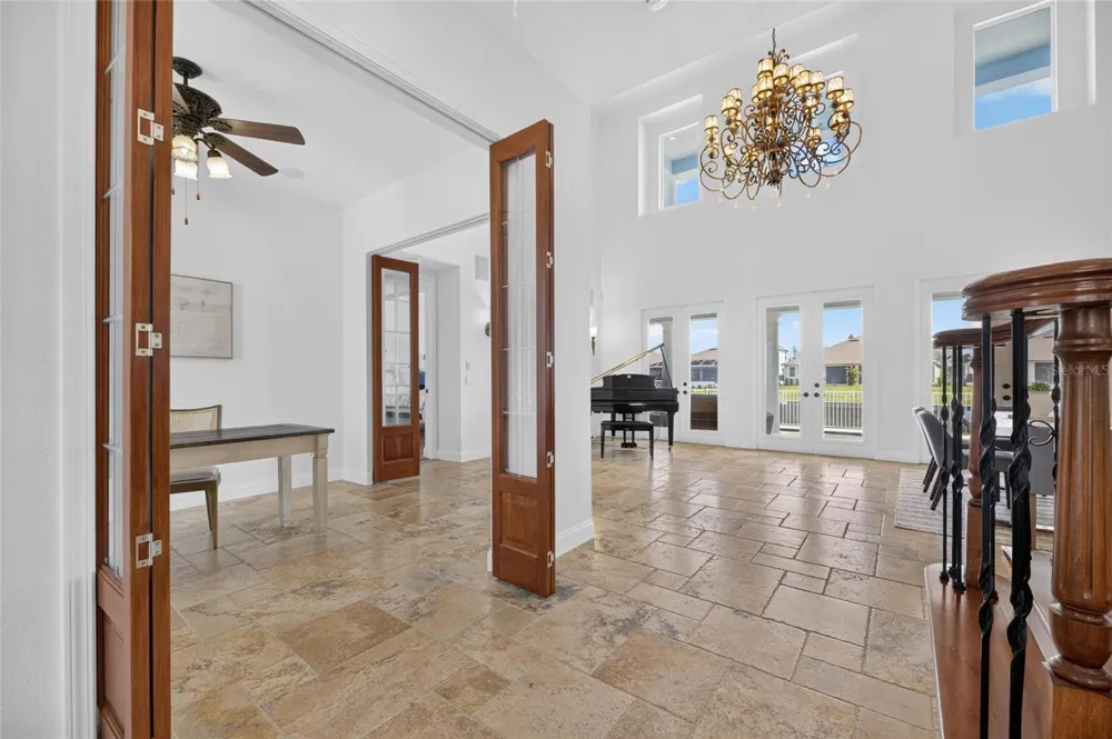 715 ISLEBAY DRIVE Apollo Beach, FL 33572