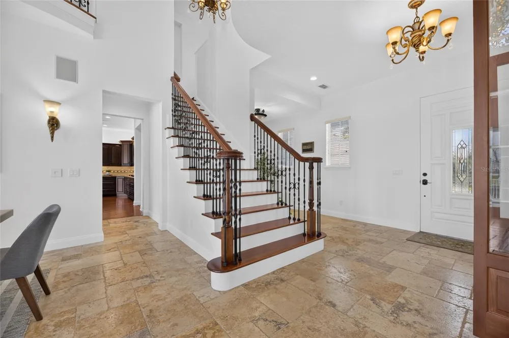 715 ISLEBAY DRIVE Apollo Beach, FL 33572