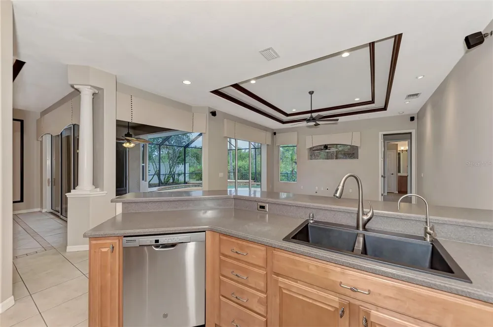 13831 WOOD DUCK CIRCLE Bradenton, FL 34202