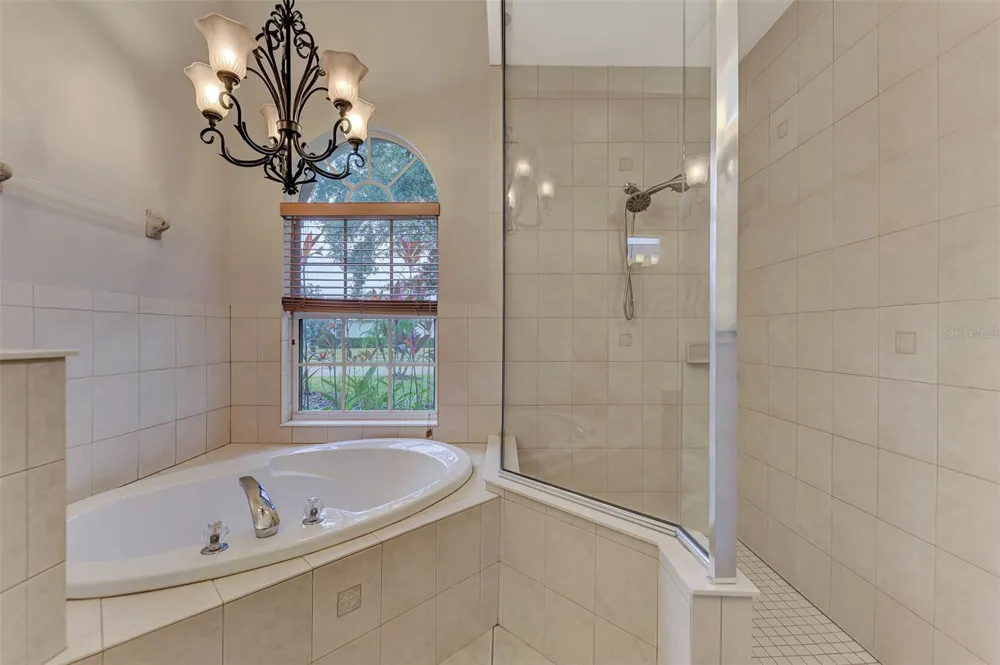 13831 WOOD DUCK CIRCLE Bradenton, FL 34202