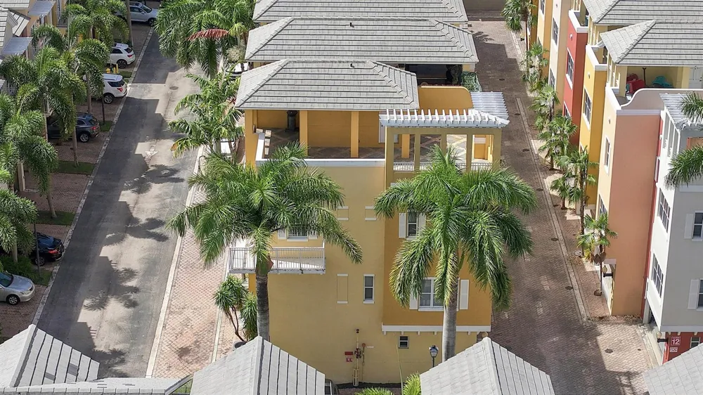 2332 Vintage Drive Lighthouse Point, FL 33064