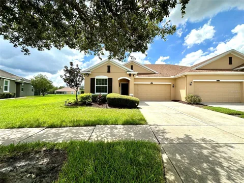 4247 ANGELICA LOOP
