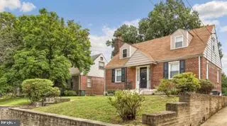 170 CHESAPEAKE STREET SW Washington, DC 20032