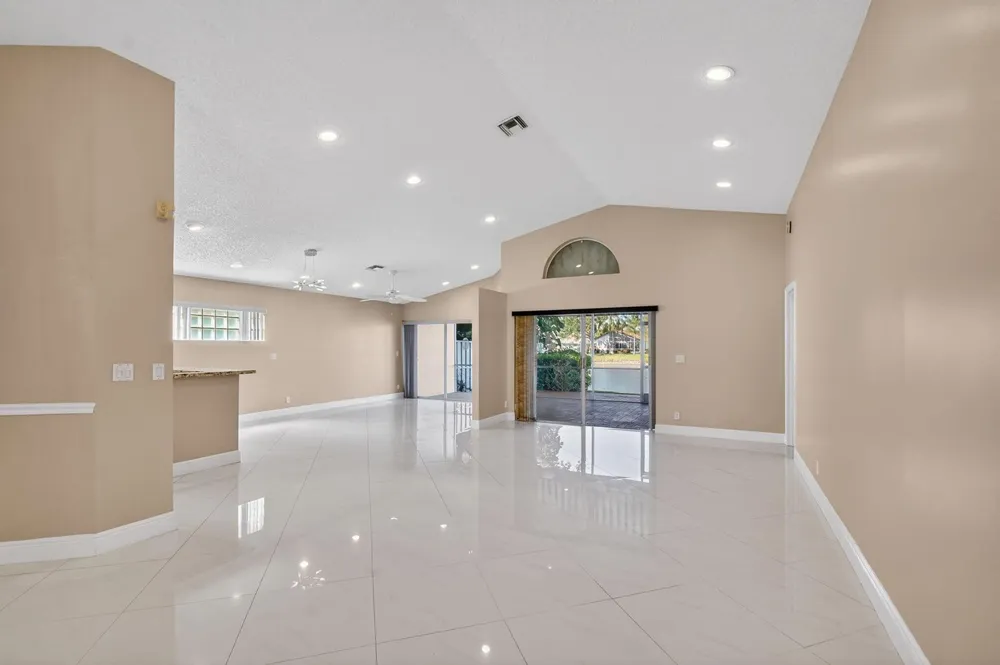 7891 Sailing Shores Terrace Boynton Beach, FL 33437