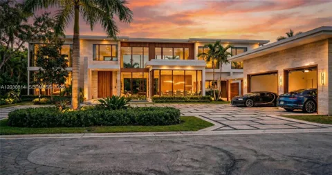 6100 W Suburban Dr