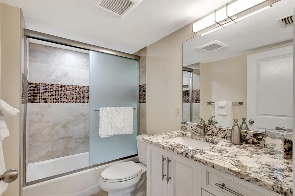300 A1A Highway #403 O Jupiter, FL 33477