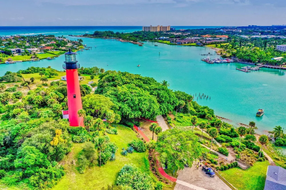300 A1A Highway #403 O Jupiter, FL 33477