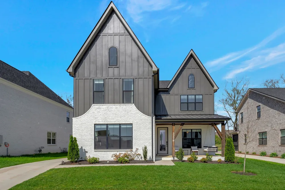 3270 Sassafras Ln Thompsons Station, TN 37179