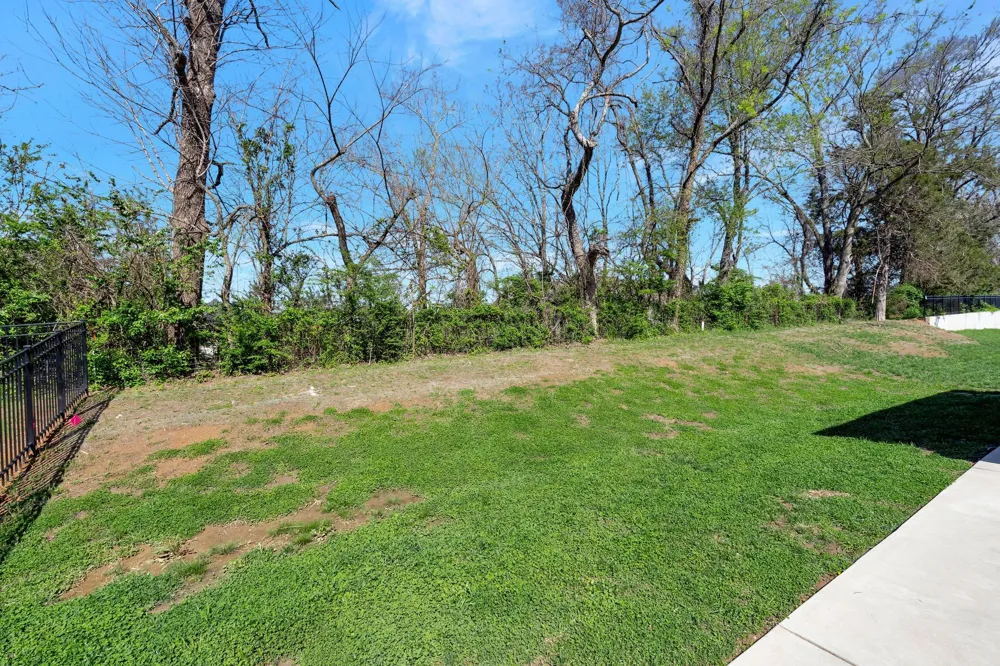 3270 Sassafras Ln Thompsons Station, TN 37179