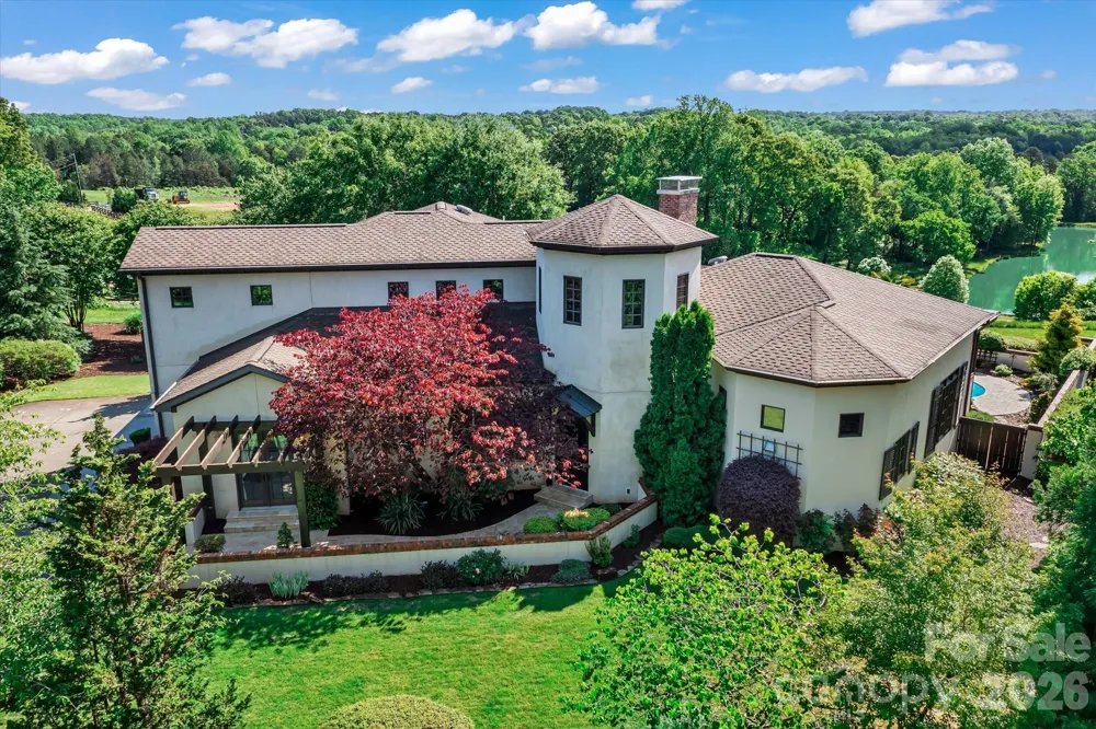1807 Charden Road Davidson, NC 28036