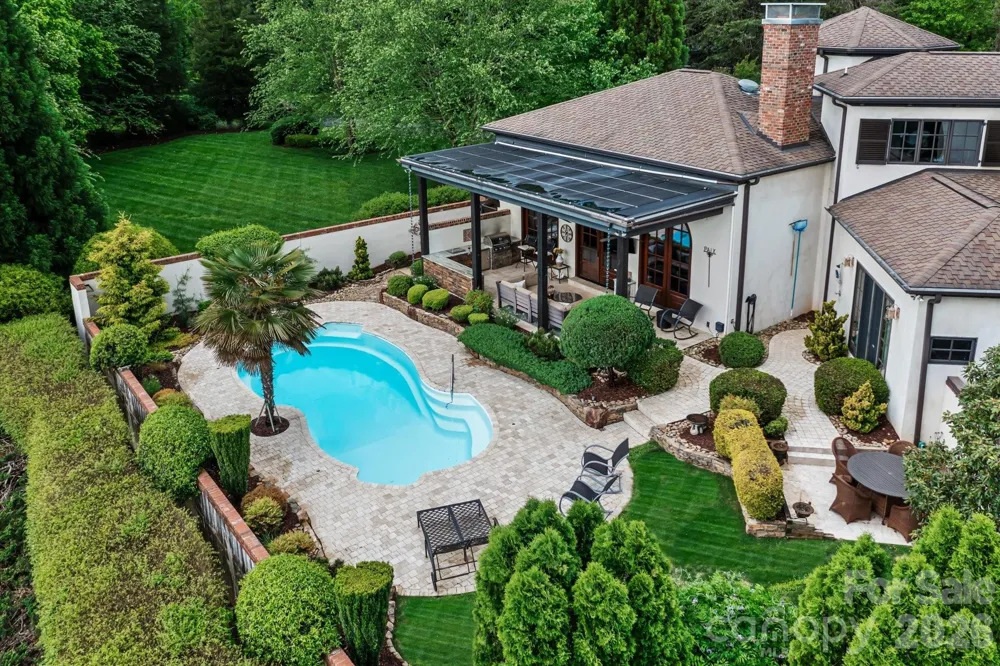 1807 Charden Road Davidson, NC 28036