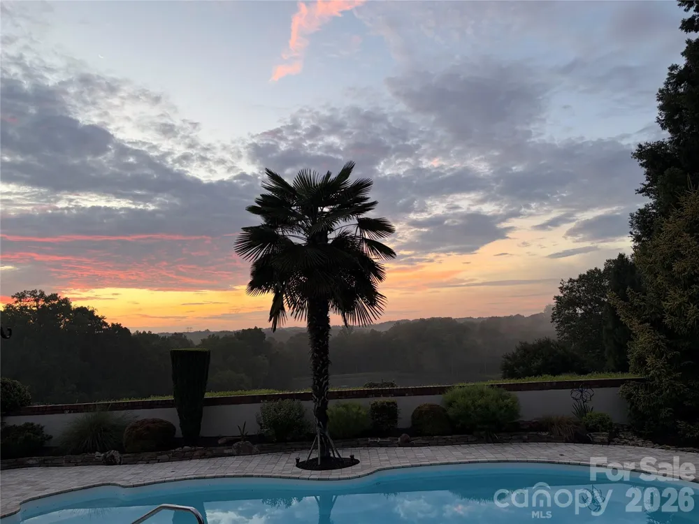 1807 Charden Road Davidson, NC 28036