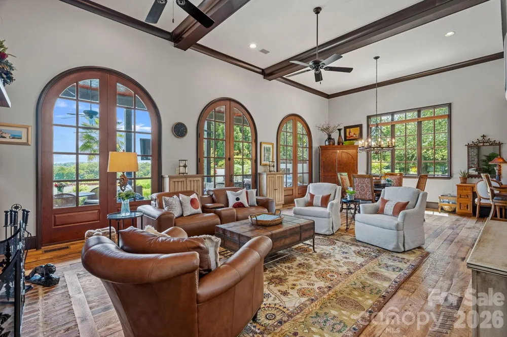 1807 Charden Road Davidson, NC 28036