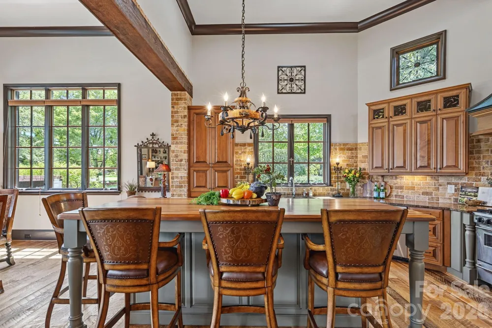 1807 Charden Road Davidson, NC 28036