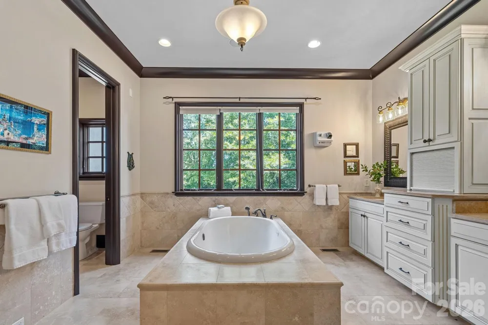 1807 Charden Road Davidson, NC 28036