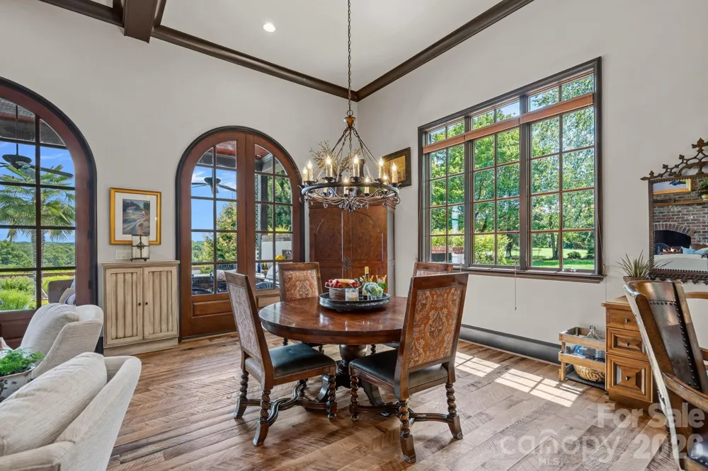 1807 Charden Road Davidson, NC 28036