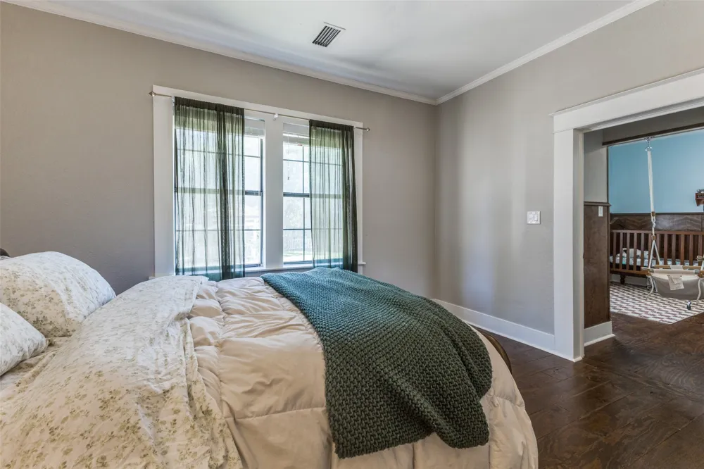 401 S 4th Street Crandall, TX 75114