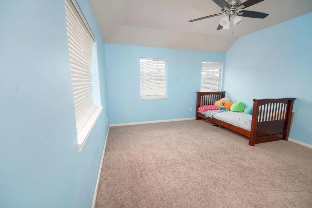 2006 Pebble Lane Friendswood, TX 77546