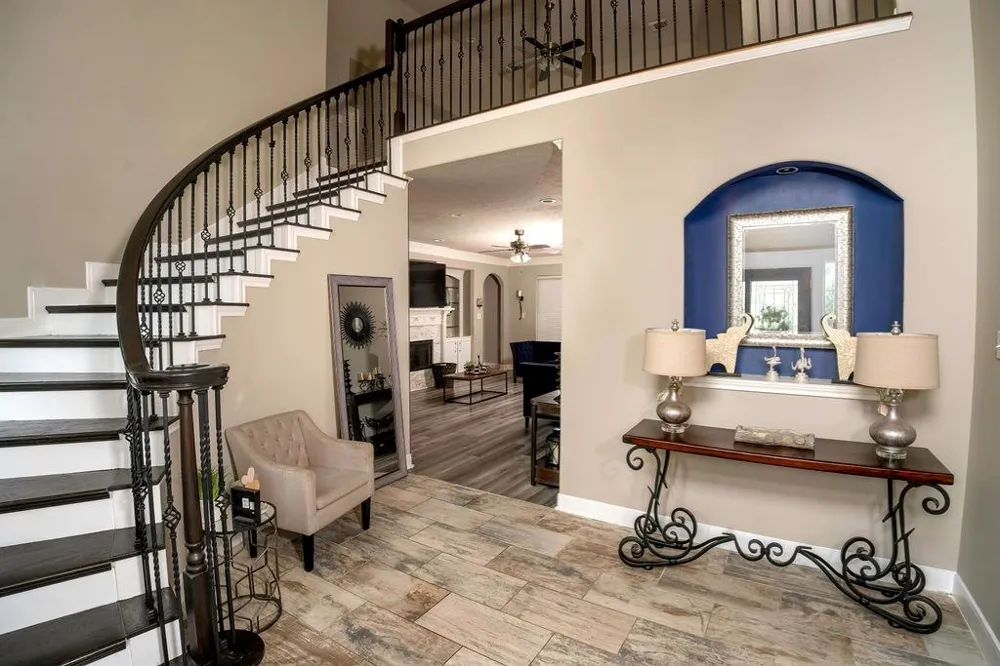 2006 Pebble Lane Friendswood, TX 77546