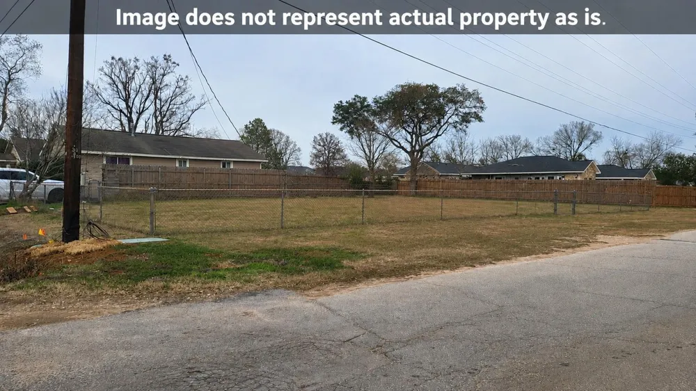 206 1st Street Willis, TX 77378